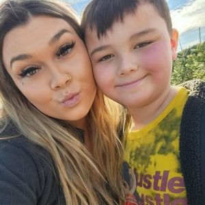 Meet your Posher, Christina